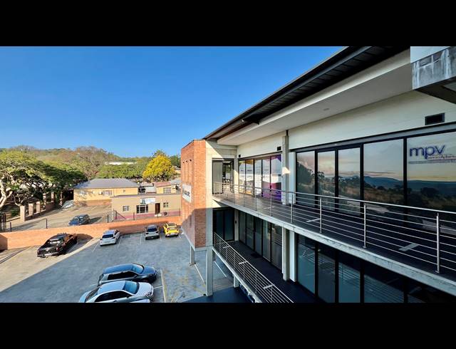 85M² OFFICE TO LET IN NELSPRUIT EXT 4